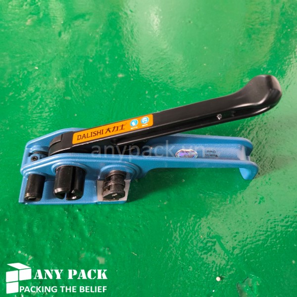 Bo kim dong dai cam tay