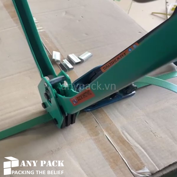 Bo kim kep dai nhua Dingwang Dailishi Bo kim kep dai nhua Dingwang Dailishi