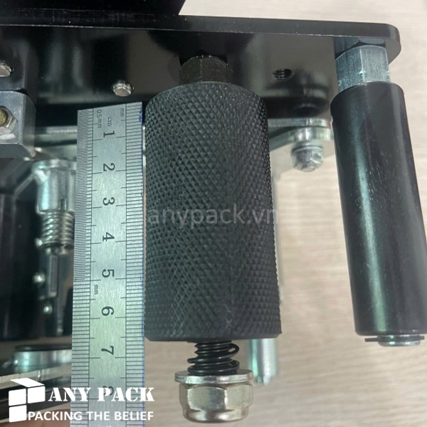 Con lan keo bang keo may dan thung Con lan keo bang keo may dan thung