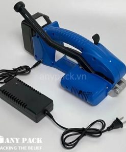 May nieng dai nhua dung pin JDH-16