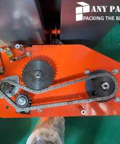 Nhong xich thep ben bi cho con lan toi mang may quan mang co