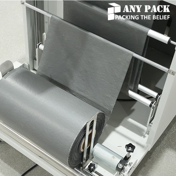 may dong tui niem phong Gurki GE60C Anypack